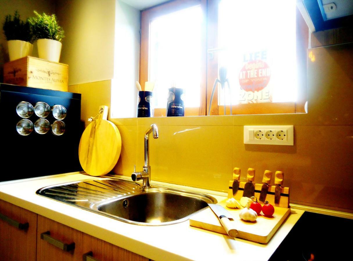 Apartman For 4 - Lovreta Makarska Bagian luar foto