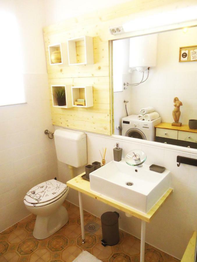Apartman For 4 - Lovreta Makarska Bagian luar foto