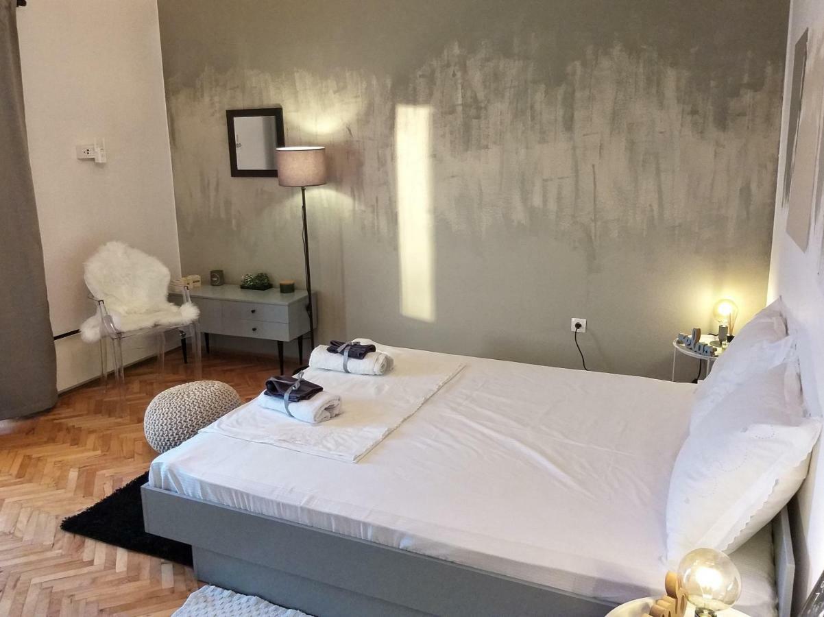 Apartman For 4 - Lovreta Makarska Bagian luar foto